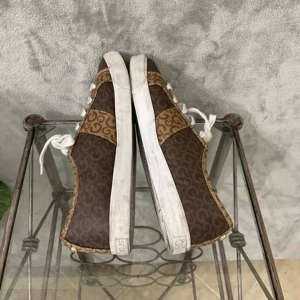 GBG Los Angeles Shoes Sneakers Women's Size 11M Brown Gold logo Accents